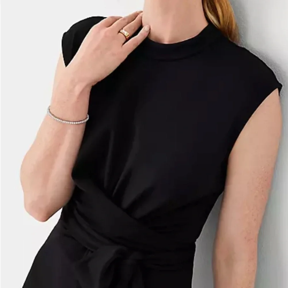 Ann Taylor Belted Mock Neck Dress, Size Medium, NWT! - Picture 2 of 6